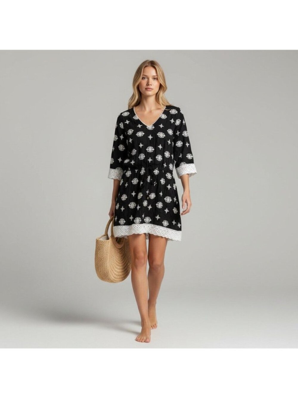 Helen Jon Black & White Embroidered Resort Cover-Up Dress Size L Resort Beach Po